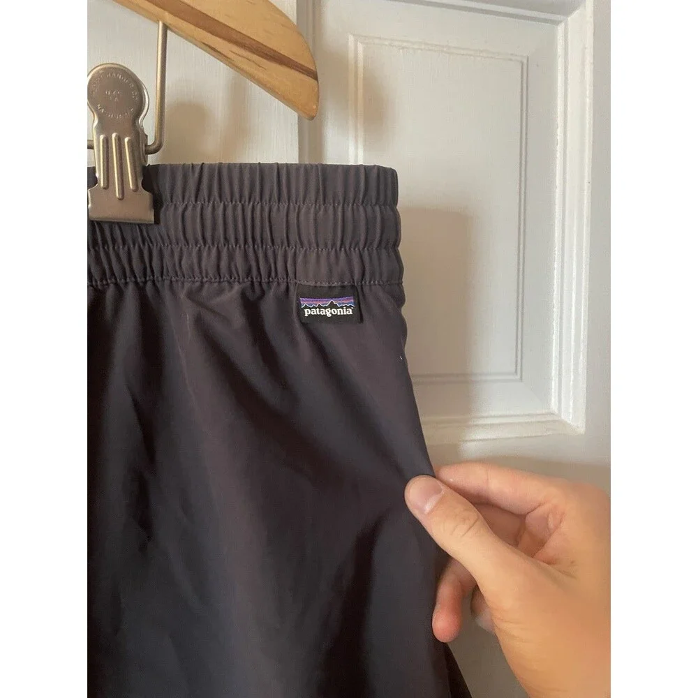 Patagonia Women's Fleetwith Skort Black / Dark Gray Size XL Hiking Travel Active
